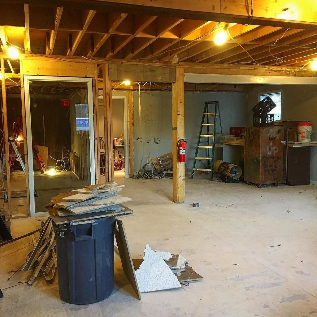 OBportland's tweet photo. It was a good day for #demo. Awesome turn out today. Thanks everyone. #makerspace #buildingtheshop #woodshop #progress #makerspace #obportland https://t.co/oSyDEaQdst https://t.co/4AZ7zidmsA