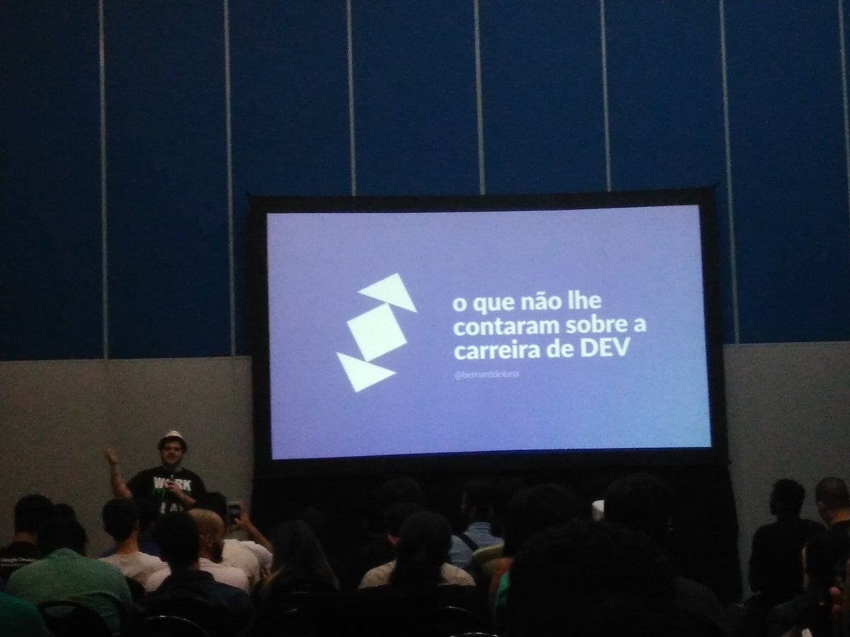 lays147's tweet photo. Última talk do #gdgdevfestrio #gdgdevfest2017 https://t.co/VIiFymiMtT