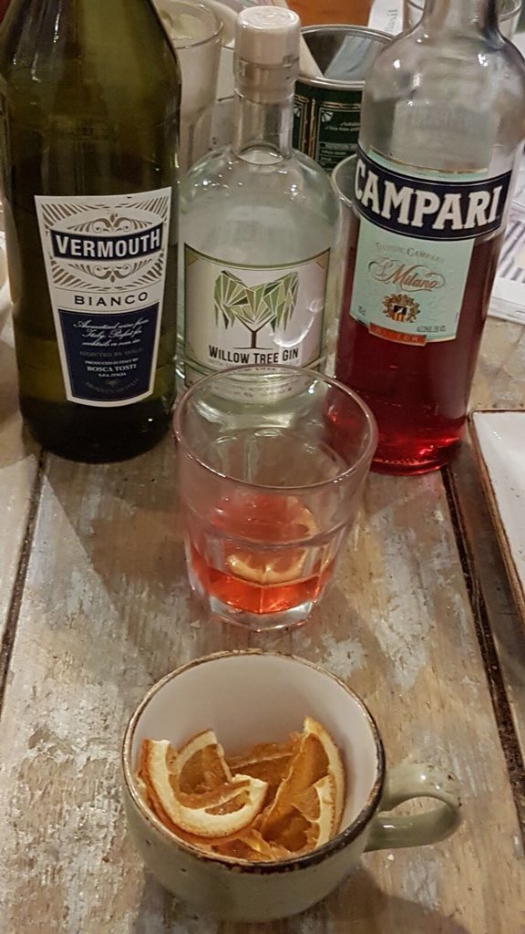 lake_jenny's tweet photo. Gin cocktails at @BedfordPavilion with @glake58 and @SBMCAndrewL #willowtreegin https://t.co/Z9SlO5doUy