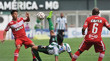 em_com's tweet photo. As melhores imagens do duelo entre América e CRB
https://t.co/Cfq4UzK5Bg https://t.co/LfBXPIOIwv