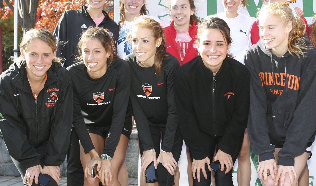 Nobody can touch this #Fab5 that posted a PERFECT score at #IvyHeps in 2009 - the only time in Ancient Eight XC history #TigerUp #TAGD