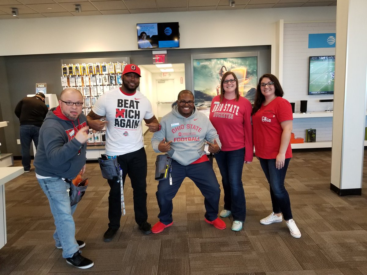 amandamcecil's tweet photo. Hilliard team showing team spirit on game day! We are celebrating our win, O-H... #OHPA #LifeatATT https://t.co/RYSrsR1Ax9