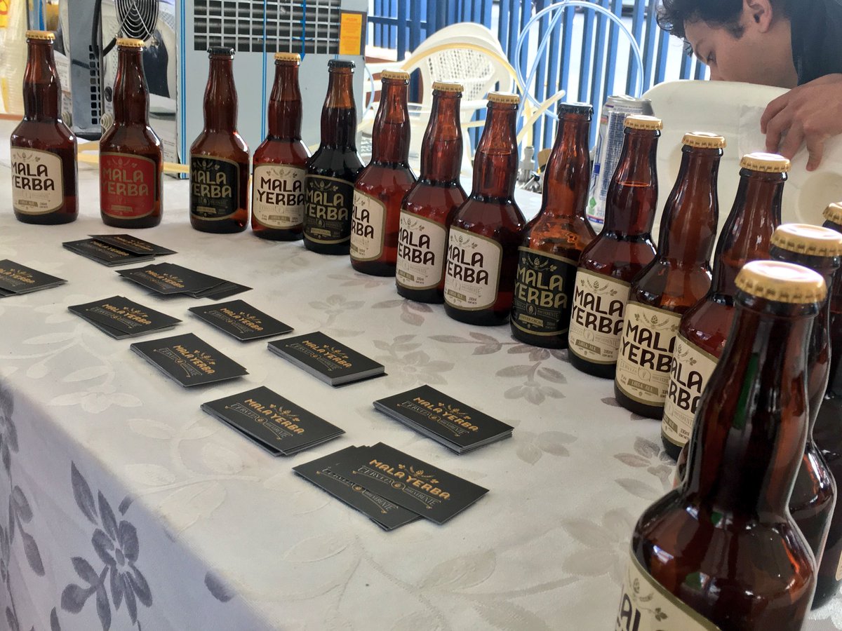 VicheTorres79's tweet photo. Bienvenidos al #NovemberFest, Festival de Cerveza Artesanal y espacio de exhibición y comercialización de emprendimientos hechos en #Loja @IndustriasEc https://t.co/1W4bpiQEu9
