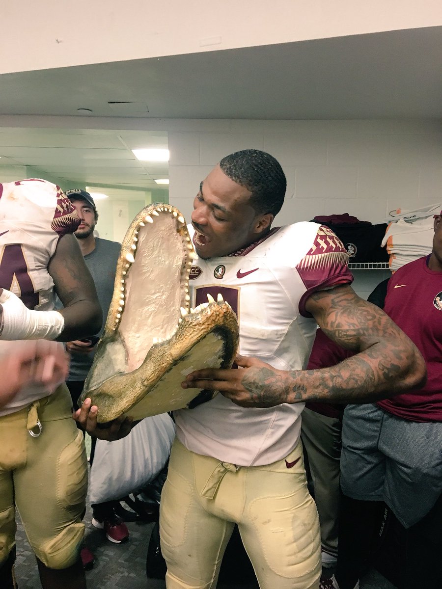 DerwinJames's tweet image. 5 in row #nolenation