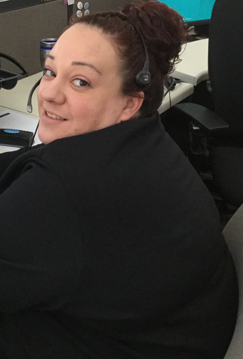 Mi60Paul's tweet photo. Sara with a DTV! @loo_lewis @joshduranatt @bm4047_barb @yl6027 https://t.co/wPYIIPCr0Y