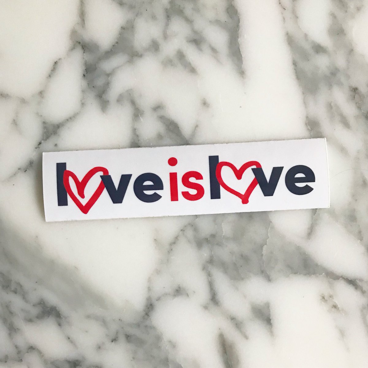 BeNiceDotShop's tweet photo. We couldn’t choose between celebrating #SmallBusinessSaturday #CyberMonday or #GivingTuesday so we’re letting you use the code NICEGIVING for 10% off for all three! Shop the sale now at https://t.co/ly6ot2Wzs1 https://t.co/TaHRqzSrZx