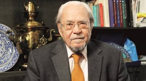 "Türkiye, dünya milletleri arasında yalnız bir ülkedir. Batı halklarının bilinçaltında hiçbir zaman sönmeyen kin ve intikam ateşi yanmaktadır."

Halil İnalcık