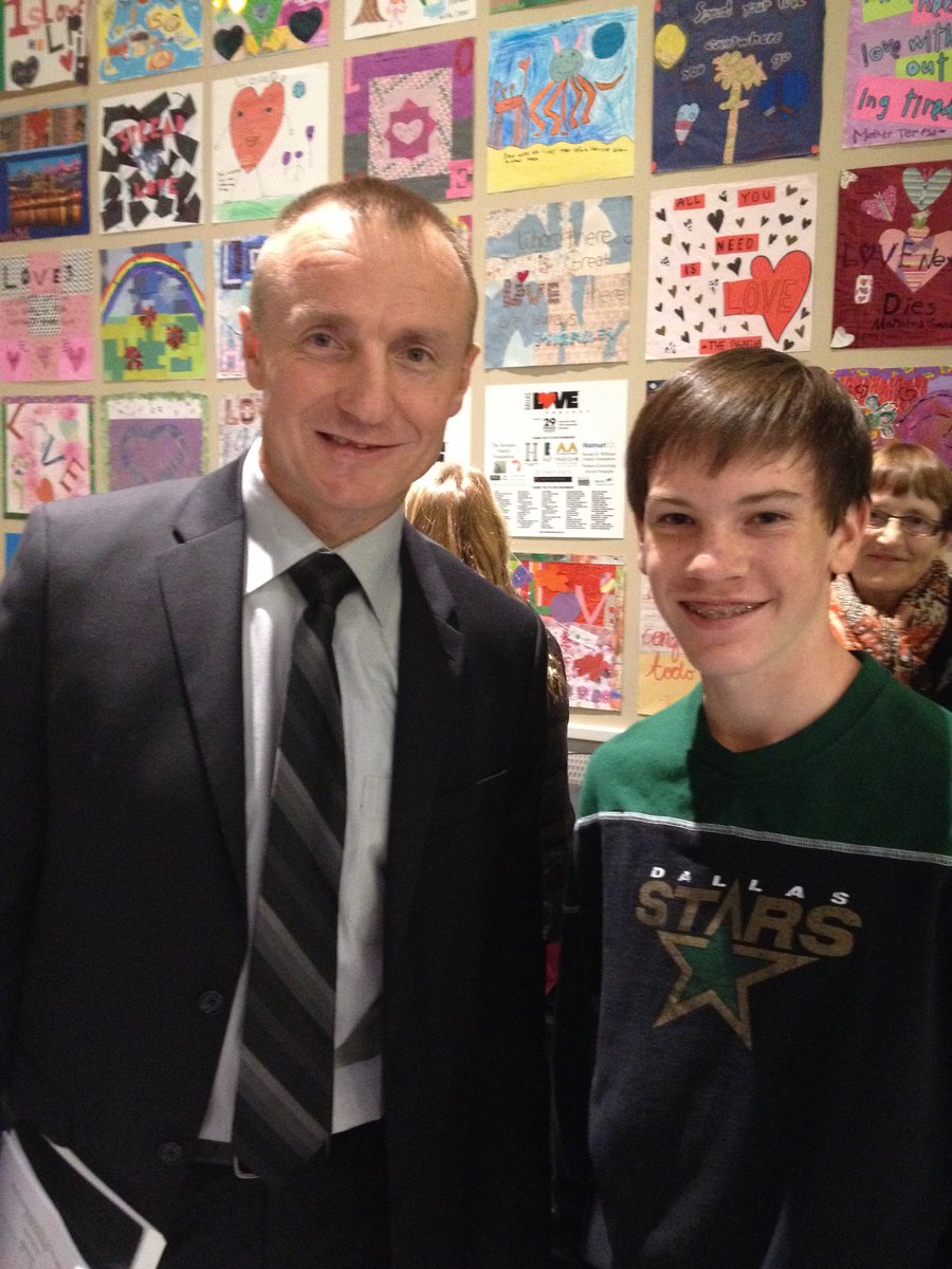 jemmert16's tweet photo. In honor of last night here’s a cringy throwback to meeting the legend ... congrats Jere! #Retiring26 https://t.co/cxLREFHK05