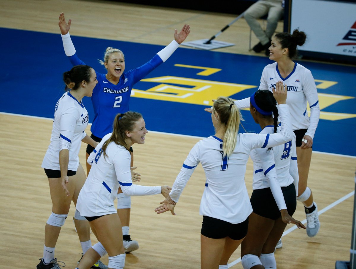 CreightonVB's tweet photo. BACK-TO-BACK-TO-BACK-TO BACK @BIGEASTchamps ! 

RECAP: https://t.co/yPX4Vc38pk https://t.co/XsmpjL5Mzh