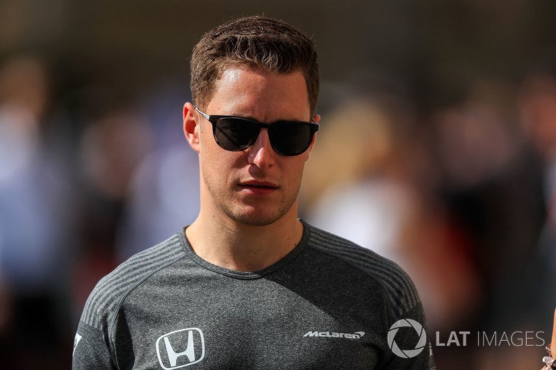 Supportalonso_'s tweet photo. #F1 #stoffelvandoorne #mclaren #fsv2 #teamstoffel #AbuDhabiGP @svandoorne https://t.co/kKlrAosBt5