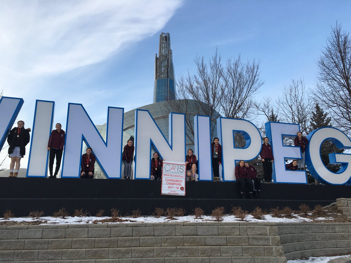 10gomme's tweet photo. @AshburyAthletes @ashburycollege Sr Girls defeat Stanstead in dominating victory to win CAIS!! #couldn’t#be#prouder https://t.co/vDtRYyV5eS