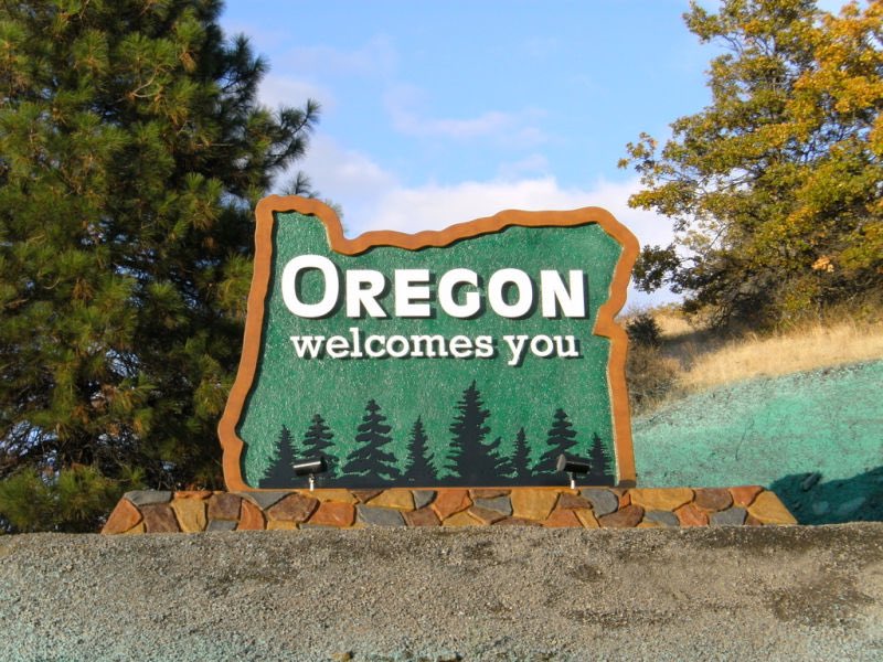 We love Oregon and you will too! Be sure to find out where all the best strains are. weedaficionadomag.com <a href="/waficionadomag/">Weed Aficionado®</a> @PeaceLoveHerbs <a href="/HeyTommyChongs/">Tommy Chong⏺</a>