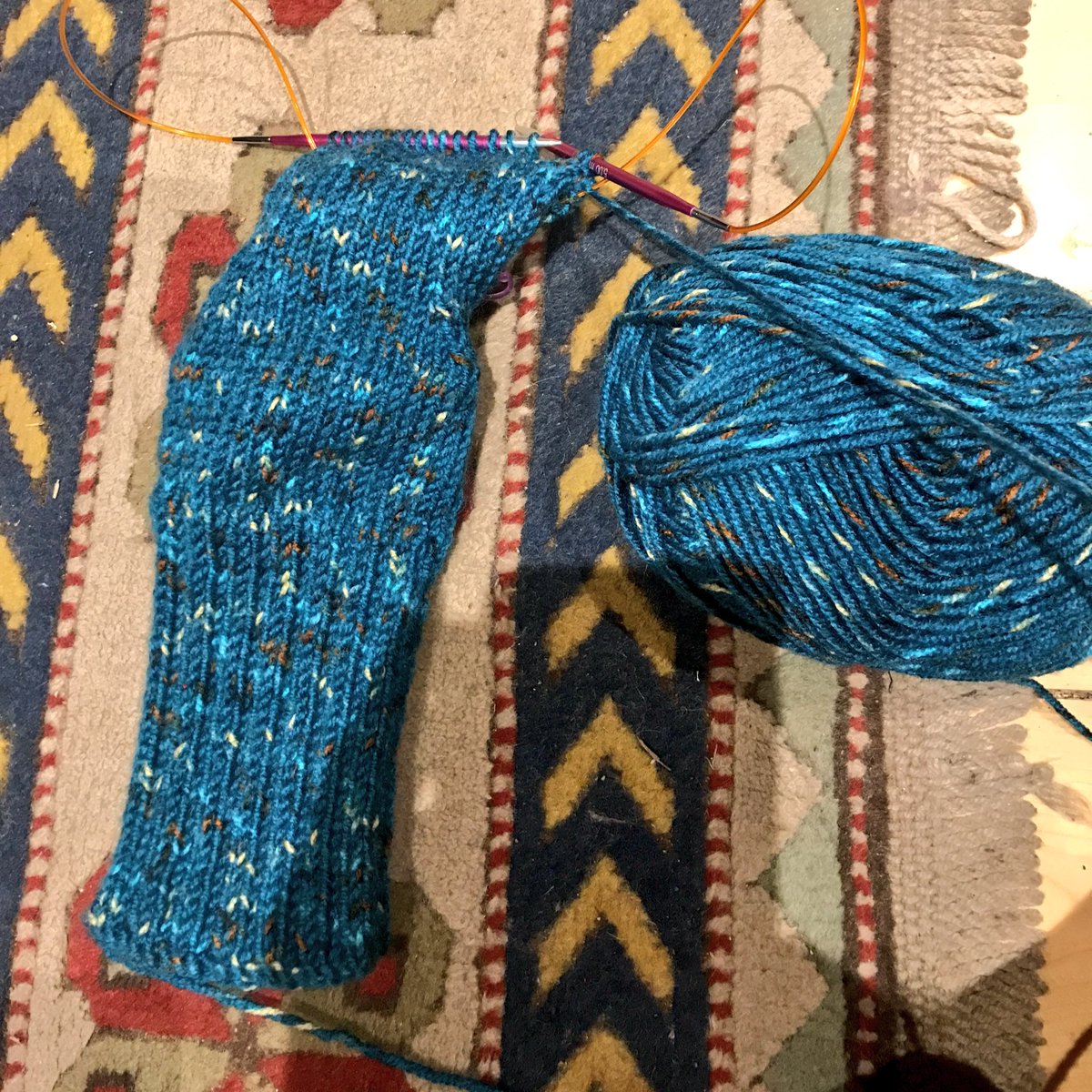 carnsoreboxer's tweet image. My latest project #socks #magicloop