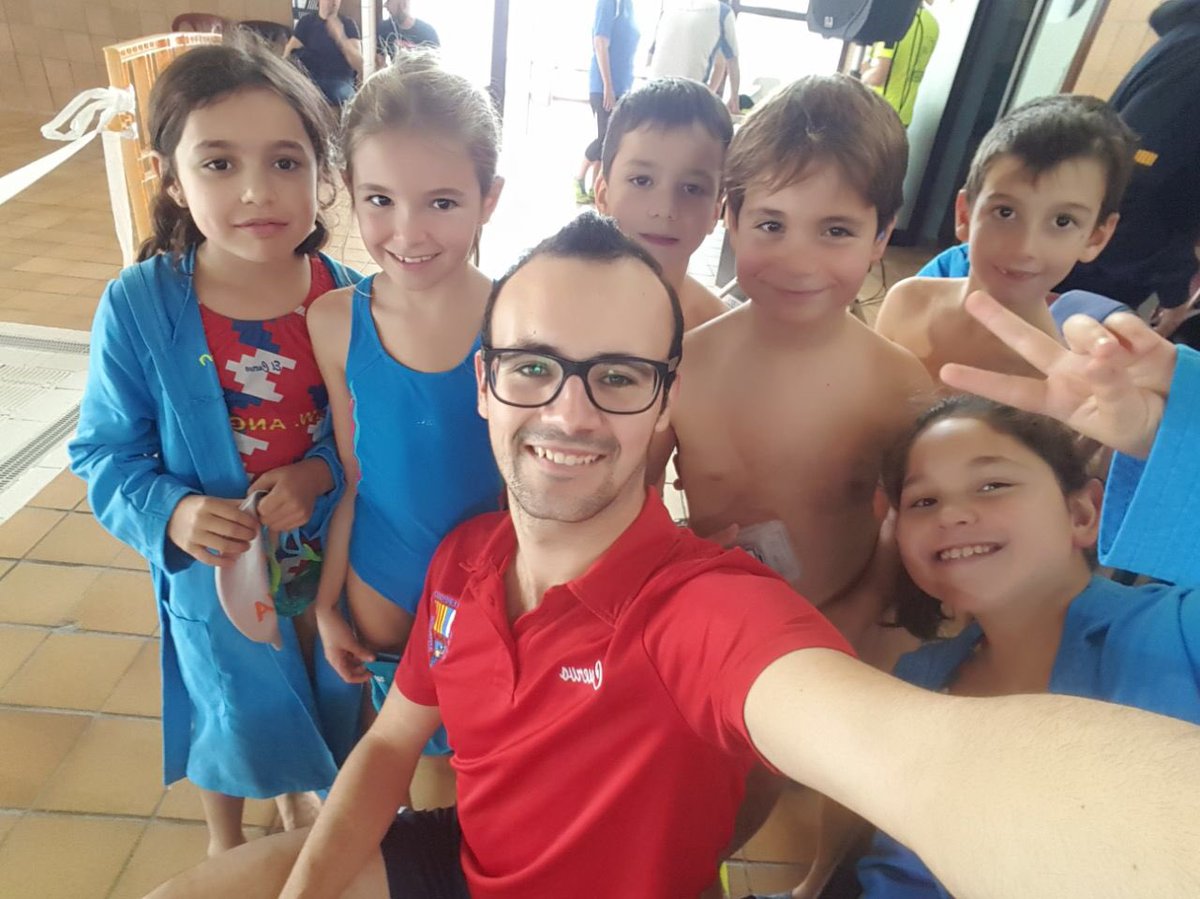 Cwangles's tweet photo. Tarda de natació a Anglès. Quins cracks aquest prebenjamins. Bons resultats i sobretot disfrutan d’aquest esport.
Tarde de natación en Anglès. Son unos cracks estos prebenjamines. Buenos resultados y sobretodo disfrutando de este deporte.
#somosbase #sombase https://t.co/cUpryqcDxA