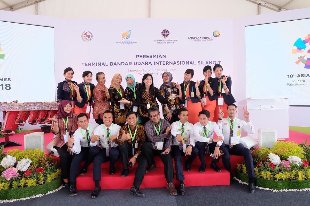 INJairports's tweet photo. Hallo tweeps, #latepost pictures of Terminal Inauguration of Silangit International Airport. Have great Sunday !! https://t.co/P9QPIFqJBs