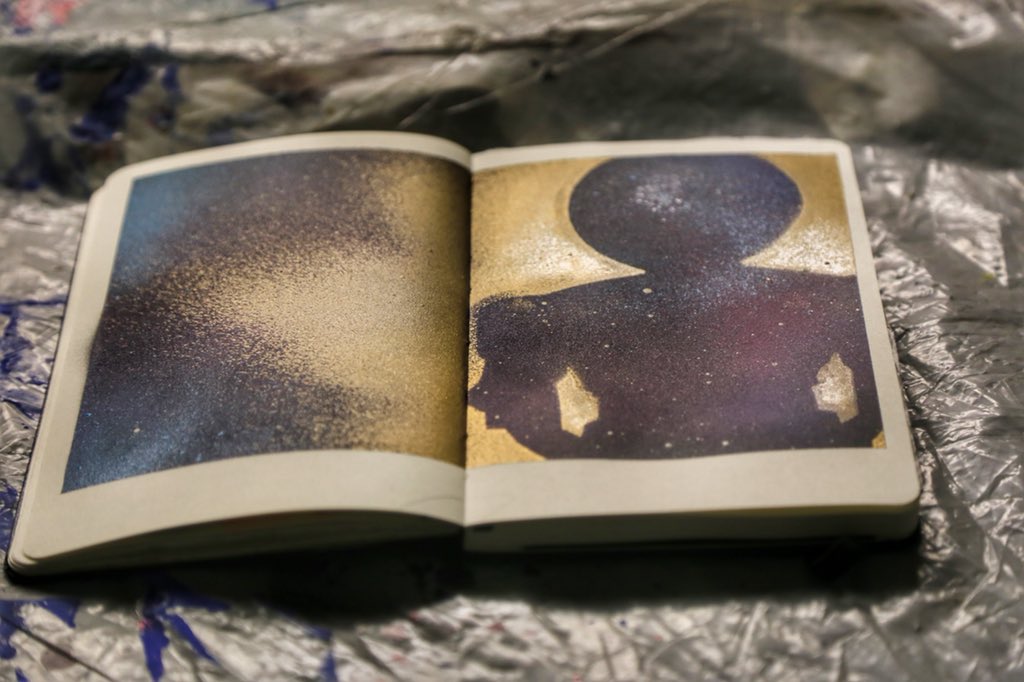 TokidokiNomad's tweet photo. #artist @Mitrooper3 creating a piece for my @moleskine #2017artseries #mymoleskine #art #mitrooper #streetart #graffiti @resalis @jdubqca @travisAbril @PengeStreetArt https://t.co/9OfbHtaXoq