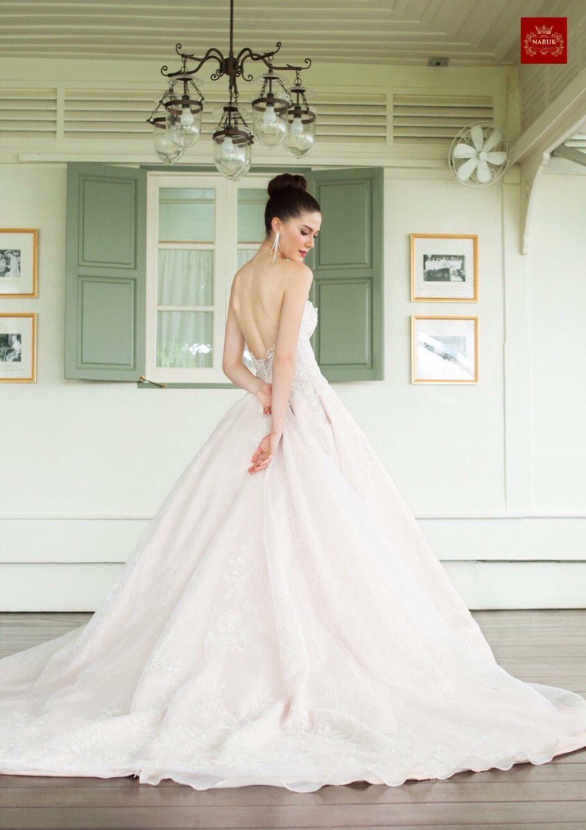 opensesame458's tweet photo. สะพรึง #MissUniverse #THAILAND https://t.co/eZ2QxdZ9pF