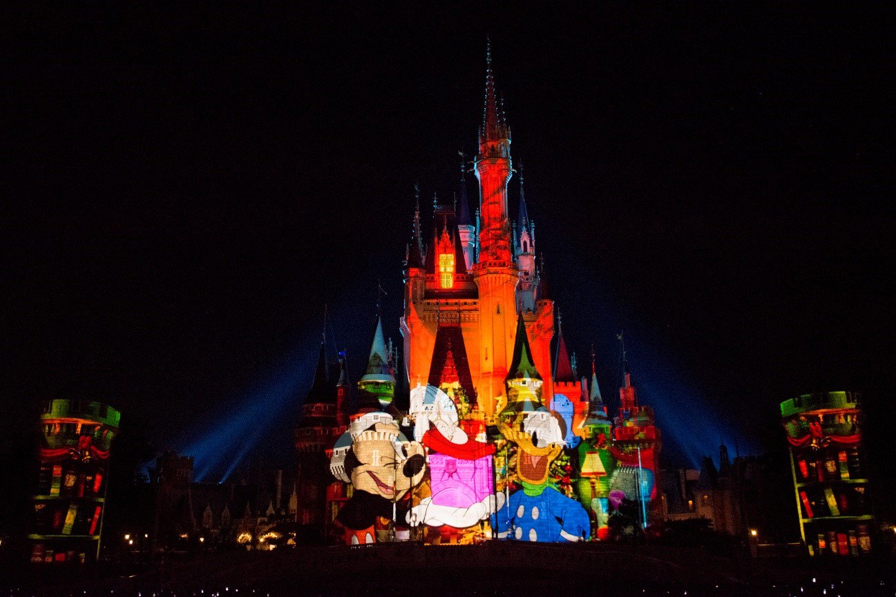 東京ディズニーリゾートpr 公式 大切な人を想いながら選ぶクリスマスプレゼント 本日21 57 放送の 夢の通り道 日本テレビ は 東京ディズニーランド クリスマス ファンタジー アメリカ アラバマ クリスマスの贈り物 編 Bs日テレ 全国