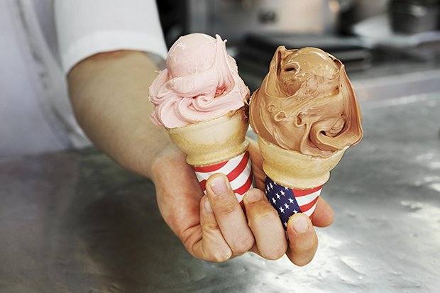 Aranthell's tweet image. [Martin Parr] x 2 = 4
#photo