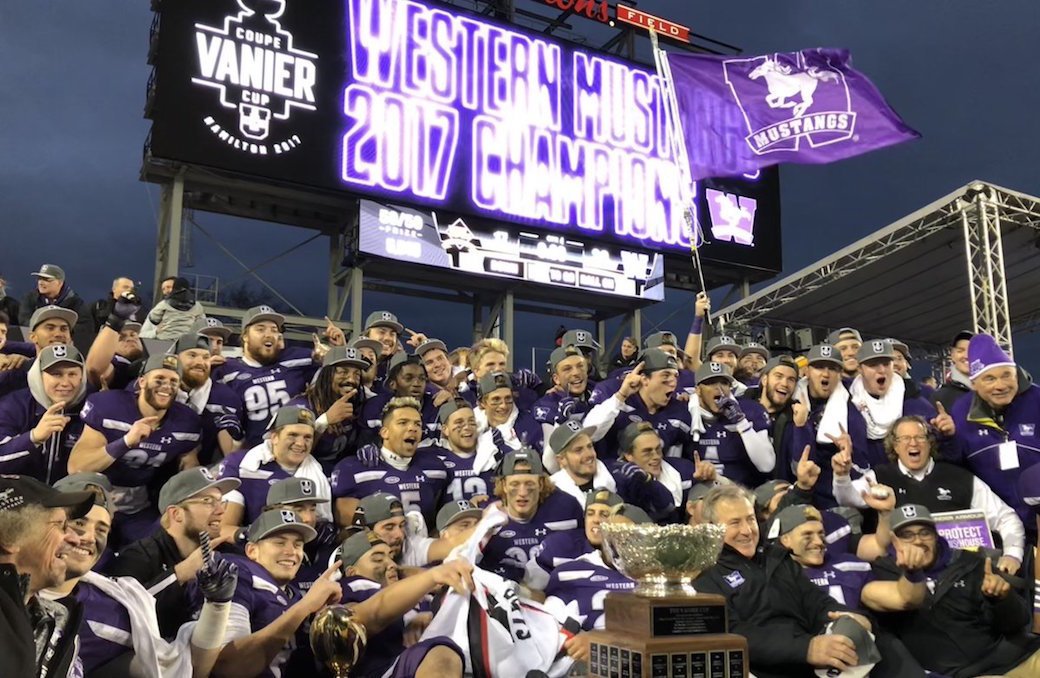 chatfootball's tweet photo. Western wins first Vanier in 23 years #VanierCup2017 #vanier53 #VanierCup https://t.co/DEet4yGAHV https://t.co/ZE9MdYkoka