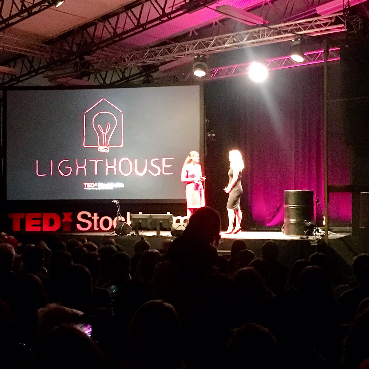 KeranenHenna's tweet photo. From a star enthusiastic to a star - thank you Elina Berglund for sharing your amazing journey at @TEDxStockholm 
Slushers, hear her thoughts at @SlushHQ ⭐️#sthlmtech #femtech #TEDxSthlm #tedxlighthouse https://t.co/MUxF6R7S2y