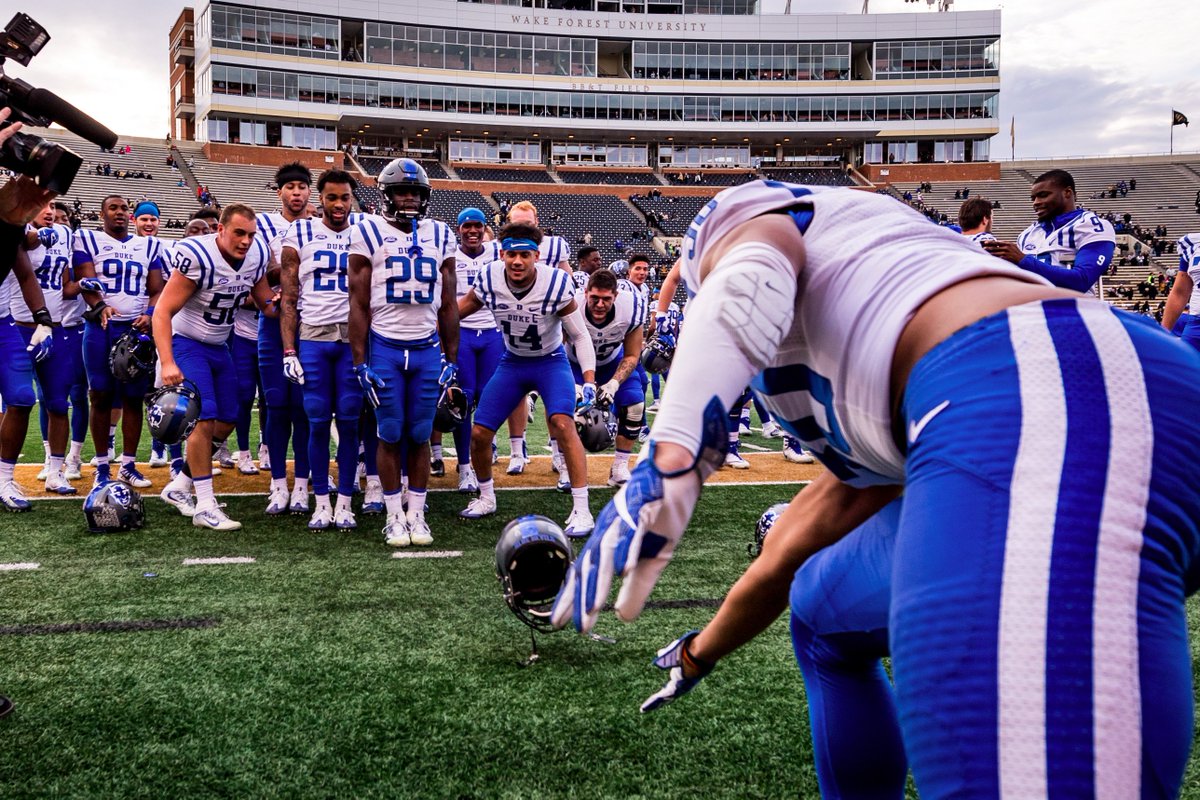 DukeFOOTBALL's tweet photo. 🎳........ ❌ https://t.co/zTlRI4wMxa
