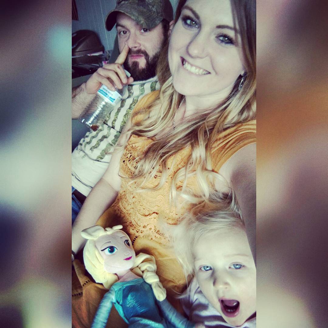 _kaiiitShaaank's tweet photo. So happy I found someone who is equally as much as an asshole as I am. 💛 https://t.co/tu3qZoeJB4