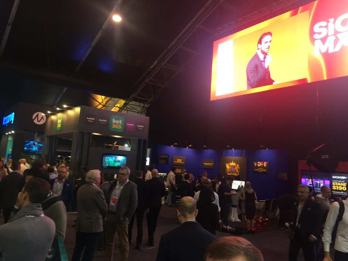 The visit to #Sigma #iGaming Summit was a great experience to Eloplay team. We've met a lot of great people and fantastic projects. Now we're heading home full of bright ideas. 
Cheers to all Sigma visitors!