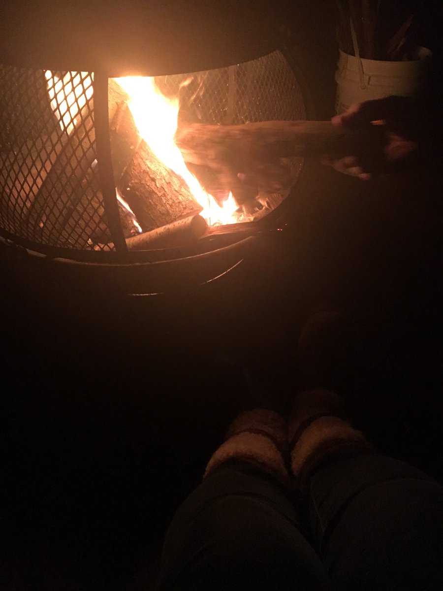marshakellum's tweet photo. #ClassicCountrySaturdayNightWNGC #MyRedneckManGetsMe https://t.co/n8wy9rAgIs
