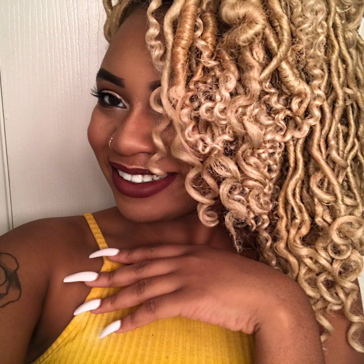 Foureverredd's tweet photo. #onfleek #beauty #beautylover #makeupart #fullface #makeupfashion #instabeauty #makeupdeets #makeupslaves #beautyfair #makeupjunkie
#beautyday #beautytalk #futuremuas #makeupwhore #makeupideas #motd #glamgame #diy #makeupobsessed #glow #popinhighlight #beautyhacks #beatface https://t.co/Wc8SVJYTFK