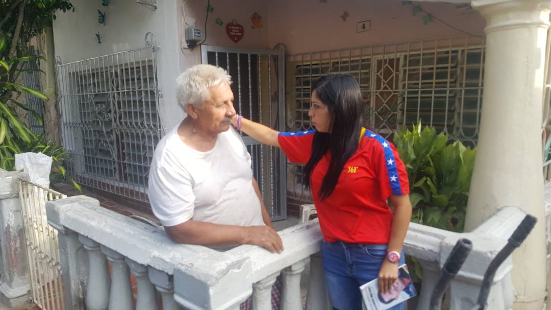 Rodilla en tierra con este pueblo hermoso de Alfredo Pacheco Miranda, Me comprometo a trabajar por ustedes y para ustedes. Gracias por el apoyo y por el amor que me demostraron este día con esa gran caminata, aquí si hay gente que lucha de verdad ustedes son mis ganas de andar.