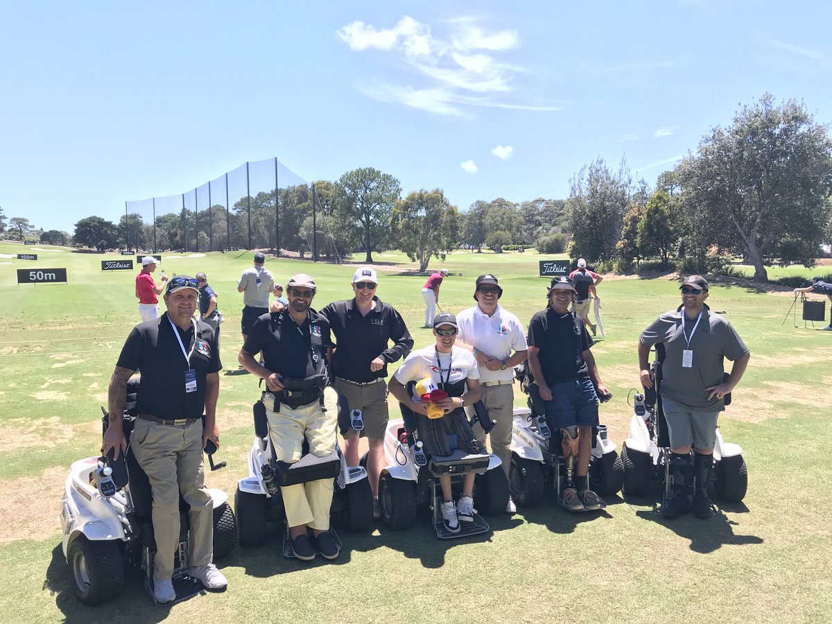 The guys from <a href="/Empowergolf/">Empower Golf</a> on the range with @jarrodlylepga at the #AusOpenGolf.