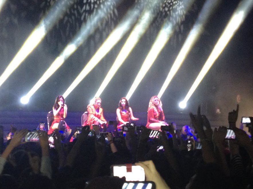 ferrxp's tweet photo. La primera vez que nos vimos, hace 2 años :( #ReflectionTourMexico https://t.co/0LsNJtaWBy