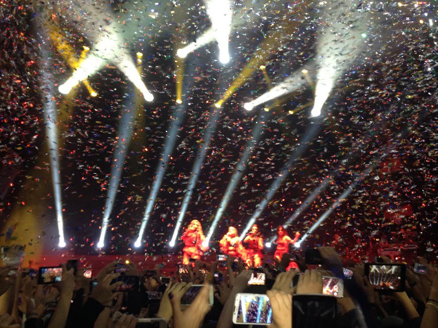 ferrxp's tweet photo. La primera vez que nos vimos, hace 2 años :( #ReflectionTourMexico https://t.co/0LsNJtaWBy