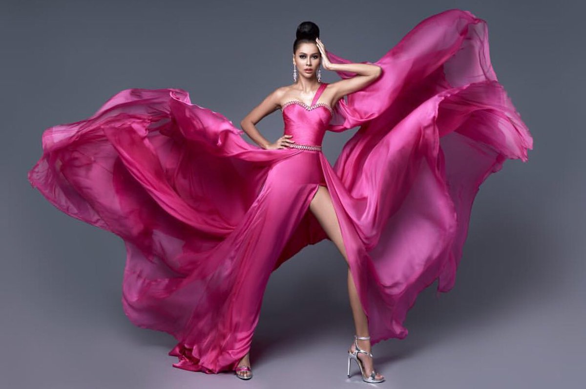 Make it happen Bunga Jelitha! #MISSUNIVERSE #INDONESIA