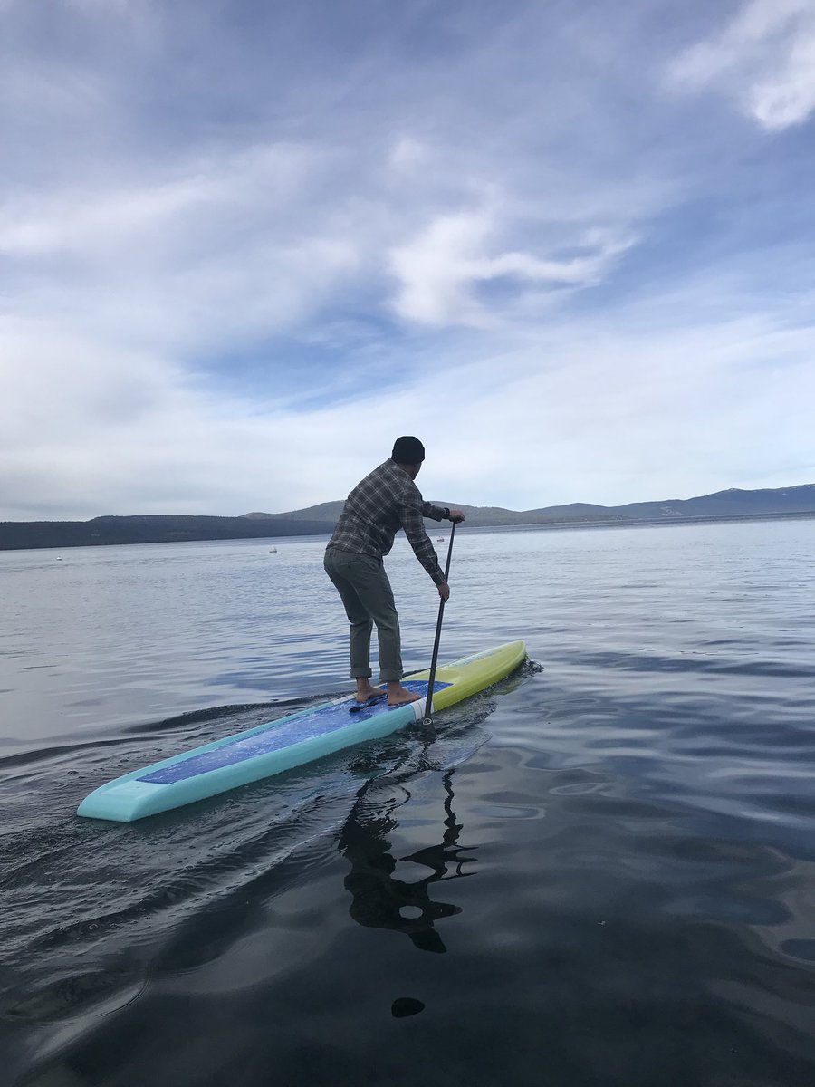paddlethebu's tweet image. Nothing like a workout on Lake Tahoe before the snow comes! #tahoe #foundmycova #barkboards #SaturdayMotivation