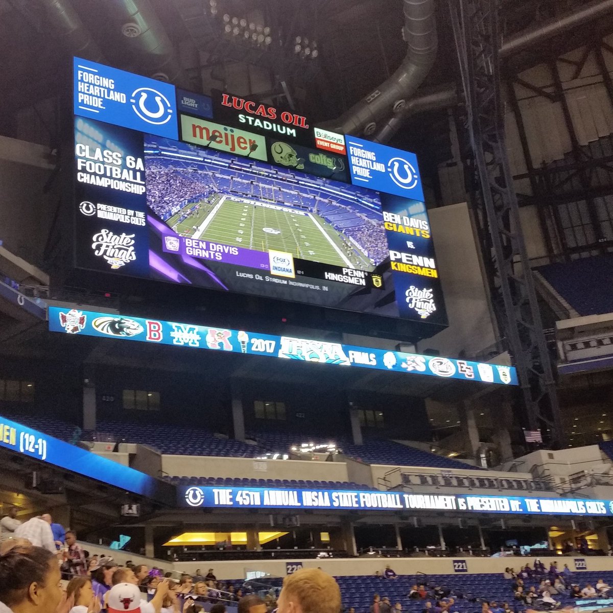mrdabner's tweet photo. Ben Davis 49 Penn 7 @ the half!#BDSPEED! https://t.co/yooS7cIOP9