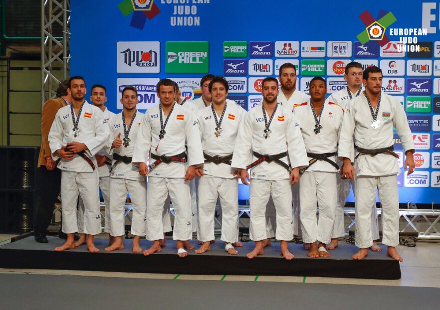 Conseguimos la plata en el campeonato de Europa por equipos. #VCJ