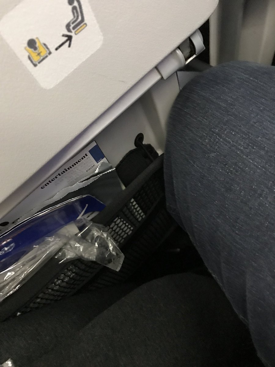 Gurjit_G's tweet photo. @British_Airways absolutely horrible seat pitch on the 787. Managed to angle in my leg, as soon the front seat is reclined, that’s it. Competition has 3-5cm extra. #whyflyba comes to mind. https://t.co/IsqqVH40vd