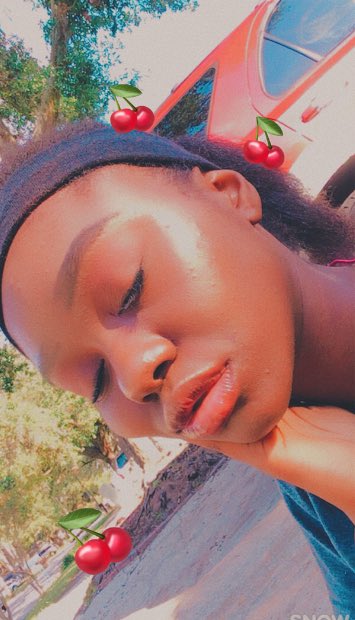 CherryRedCream's tweet photo. My highlight be popping Boi! Brighter than some of y’all futures #Highlight #aestheticthread #aesthetics #nature https://t.co/r5a8bOcZqm