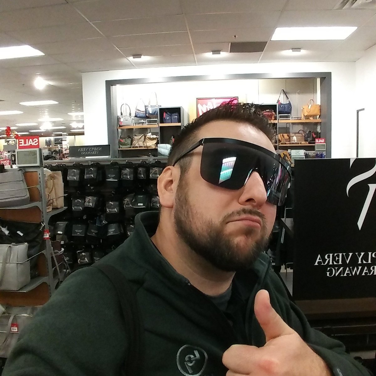 vegafishing's tweet photo. Think I found my new shades! #ballerstatus #onpoint #Blackfridayshopping #DontHateMeBecauseImBeautiful https://t.co/hHrDEpwjfy
