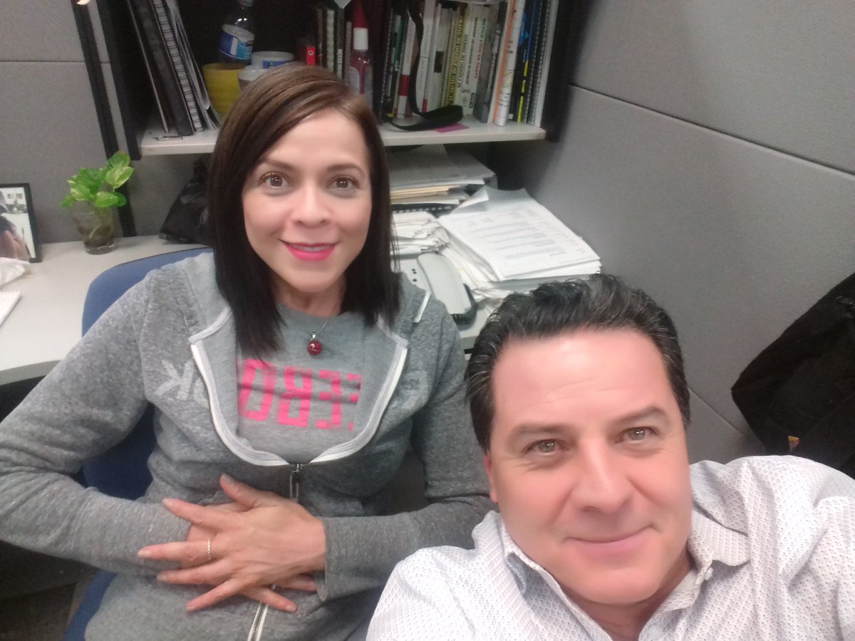 rodolfomarting's tweet photo. Godofreda y Rodolfo trabajando en sábado... https://t.co/KbOoct8JBN
