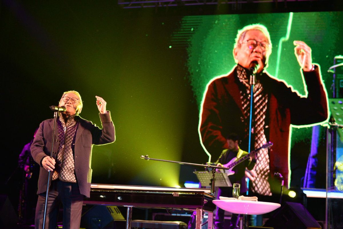 GobiernoCholula's tweet image. ¡Qué noche! Lo mejor es la voz de Armando Manzanero que se presenta, a los pies de la gran pirámide, en nuestra temporada cultural XXVI Vaniloquio #CholulaEstáBien