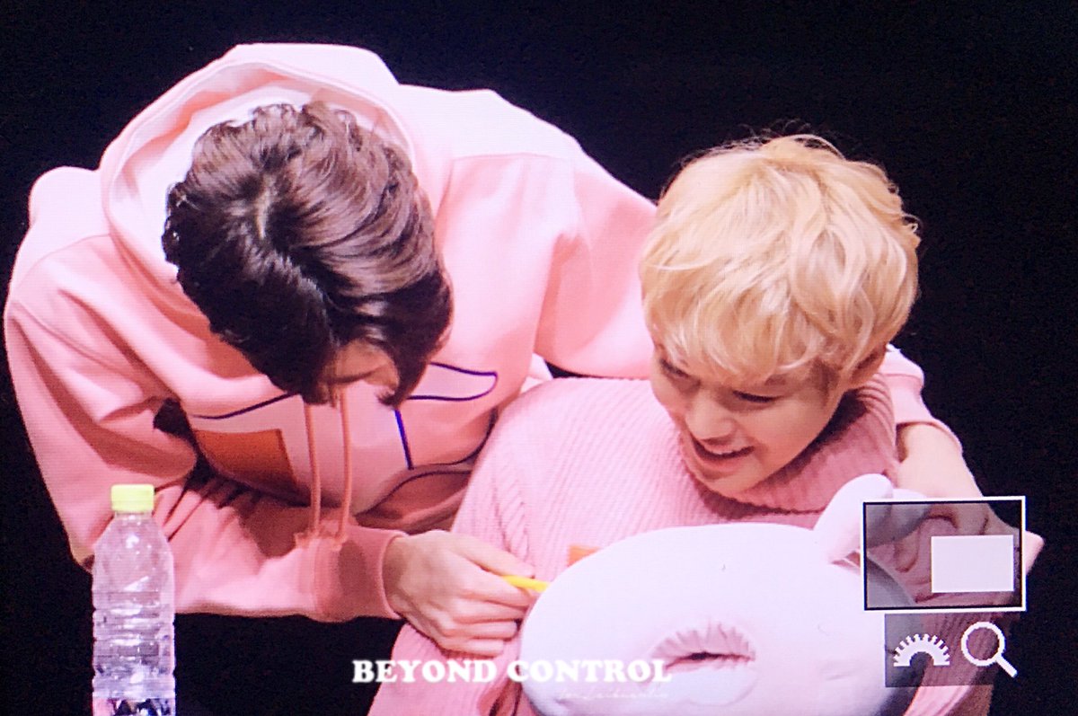 orangepink_pw's tweet image. #판윙사랑해
#판윙2033 
판윙사랑해😍