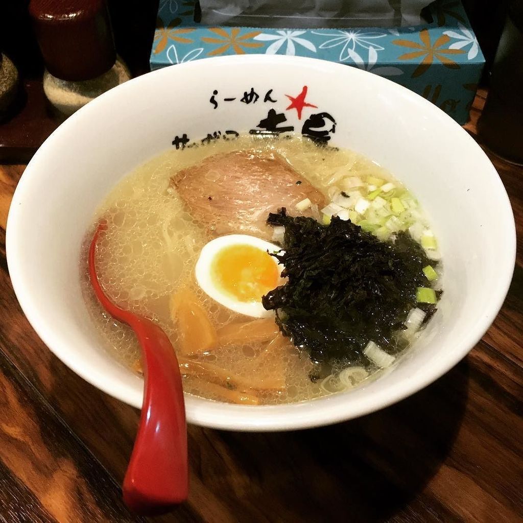 ラーメン赤星