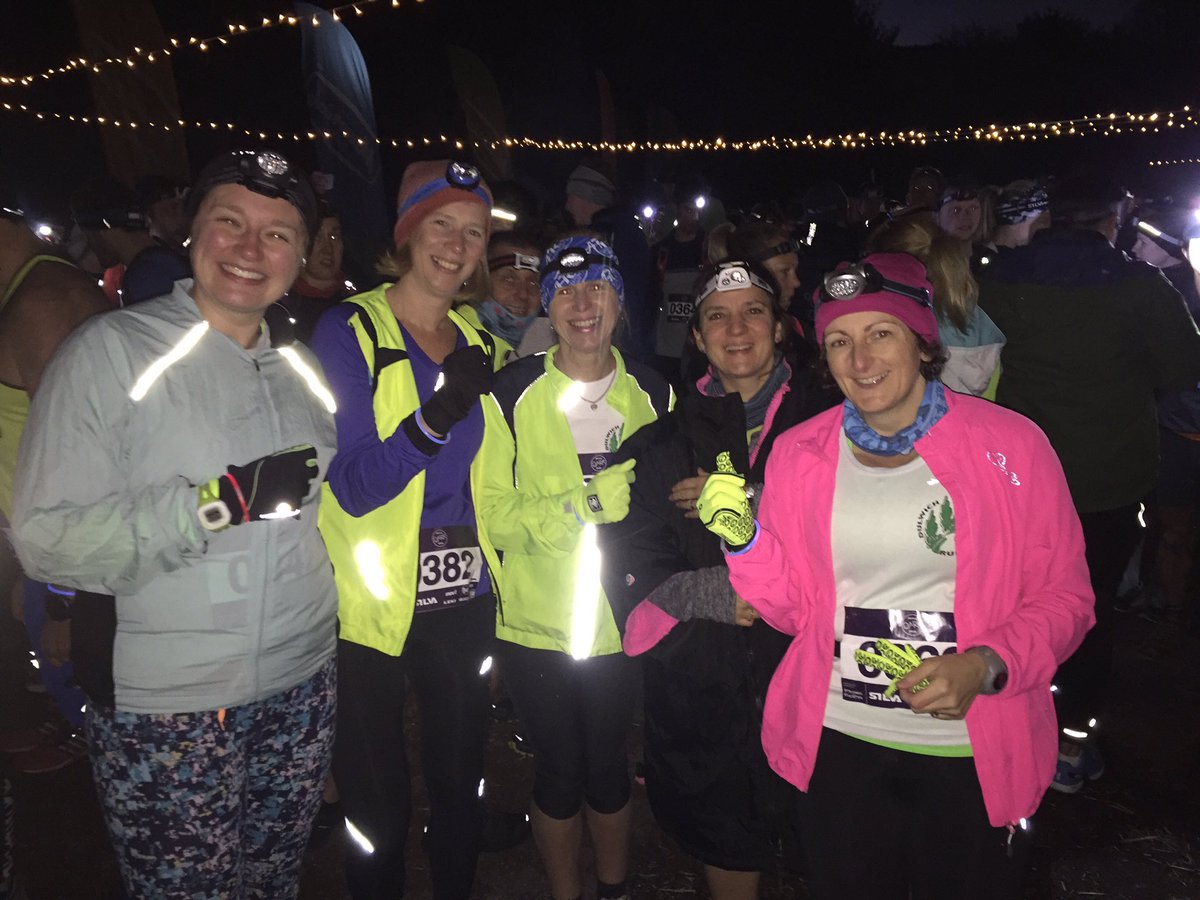 Fantastic fun running in the dark up and down trails last night! With <a href="/DPRunners/">Dulwich Park Runners</a> <a href="/HellsMells/">HellsMells</a>. Aching a bit this morning!