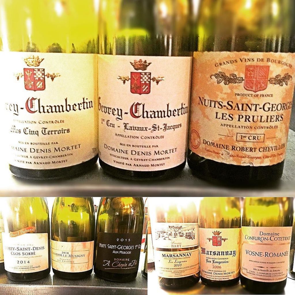 fabricebgd's tweet photo. Soirée grands bourgognes🍷, rien à jeter 😅😅
#denismortet #davidduband #confuron #robertchevillon #amiotservelle #chopin
#vin #wine #wein #vino #vinho
#dégustation #winelover #winetasting #frenchwine #instavinho #instadrink #wineblog
#vigne #vines… https://t.co/qtlgUS5iK6 https://t.co/48zr55hpH2