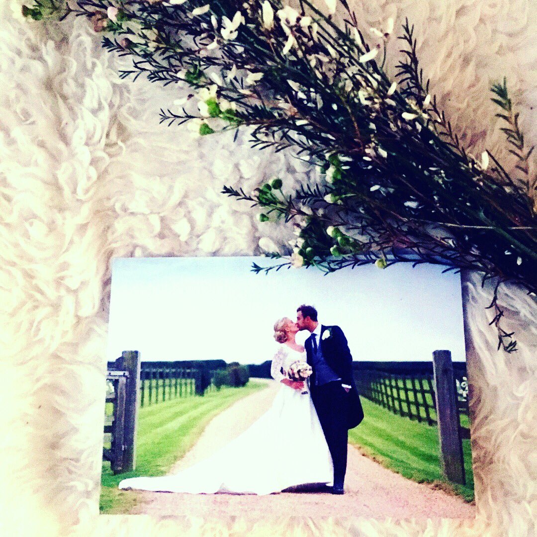 81eventsltd's tweet photo. •THE PERSONAL TOUCH• why we think that this is the most important part of our ethos as a company, read more https://t.co/eRA8jLhEtK #81events #weddingplanners #weddingstyling #lux #luxweddings #trends2018 https://t.co/XABBZ7V9iR