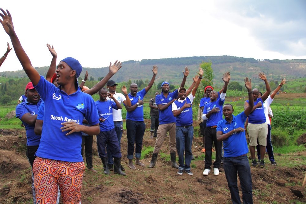 gikundiro4ever3's tweet photo. #TuriGikundiro4EverGroup @RuhangoDistrict @ruhagoyacu @FERWAFA @MINISPOC @RwandaLocalGov yesterday in #UmugandaNov2017 https://t.co/DC84pZi1ZF