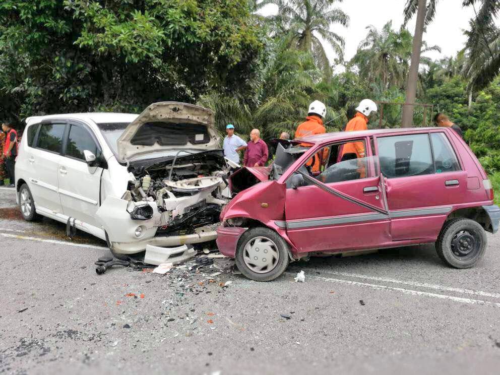 Bomba Dan Penyelamat Malaysia On Twitter Jenis Insiden Kemalangan Jalan Raya Tarikh 26 11 2017 Ahad Alamat Jalan Ayer Puteh Serdang Ringkasan Kejadian Kemalangan Jalan Raya Melibatkan Kereta Kancil Dengan
